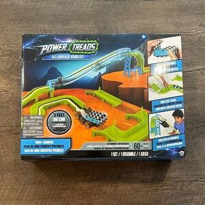 WowWee Power Treads All-Surface Vehicles Hyperdrive Zipline Race Track Playset